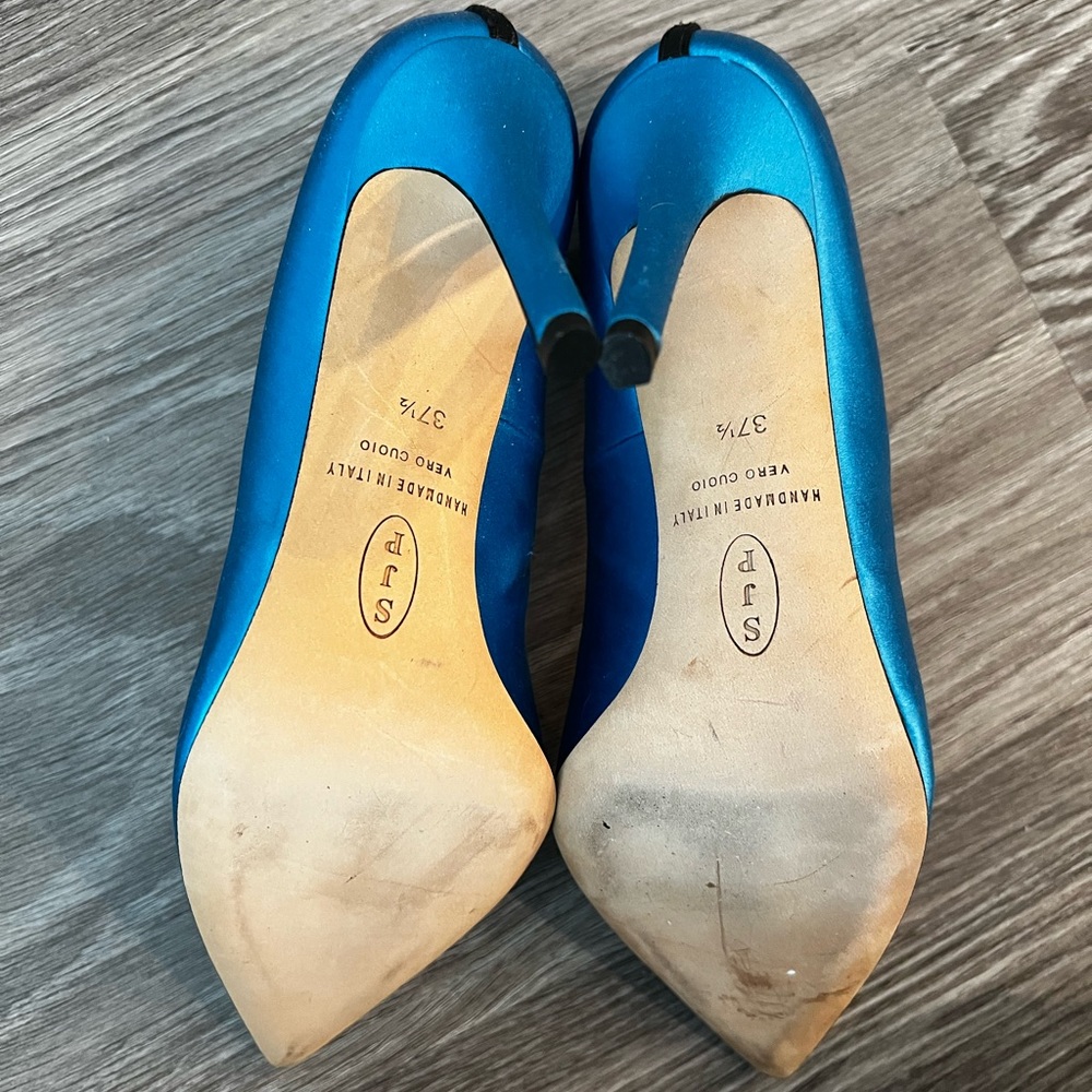 SJP Sarah Jessica Parker Turquoise/Aqua Blue Pump with Jewel Front - Picture 8 of 13